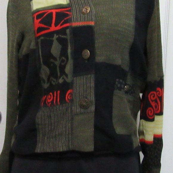 Top Blazer goes over  top a underneath top - Picture 6 of 8